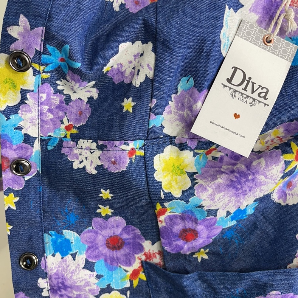 NEW Diva USA Floral Chambray Blue Flutter Sleeve Dress - Picture 15 of 16